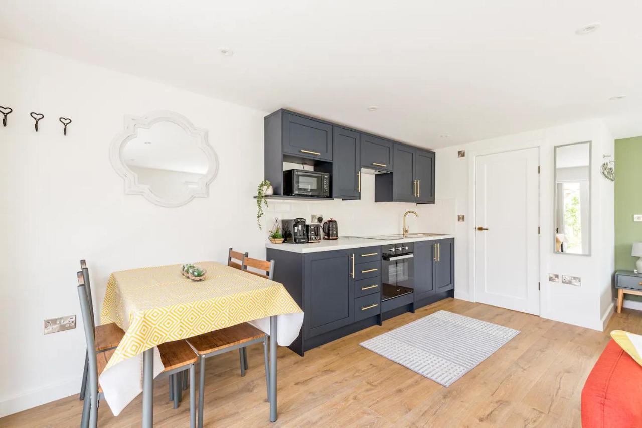 Charming Chester Studio With Private Garden & Free Parking Zewnętrze zdjęcie