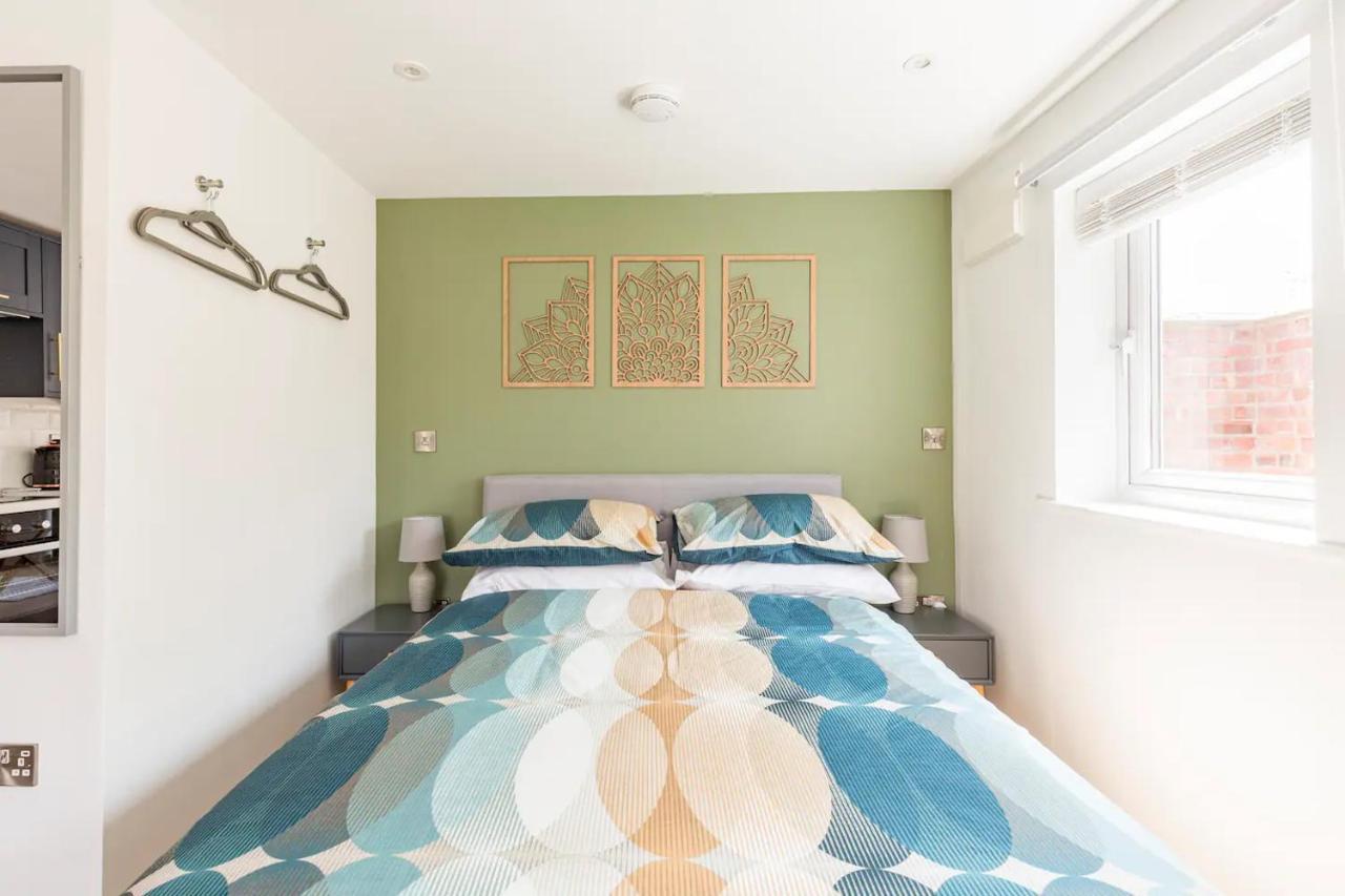 Charming Chester Studio With Private Garden & Free Parking Zewnętrze zdjęcie